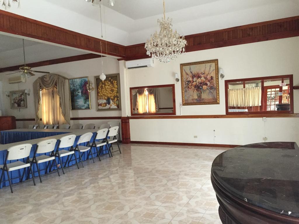 Rayon Hotel Νεγκρίλ Εξωτερικό φωτογραφία